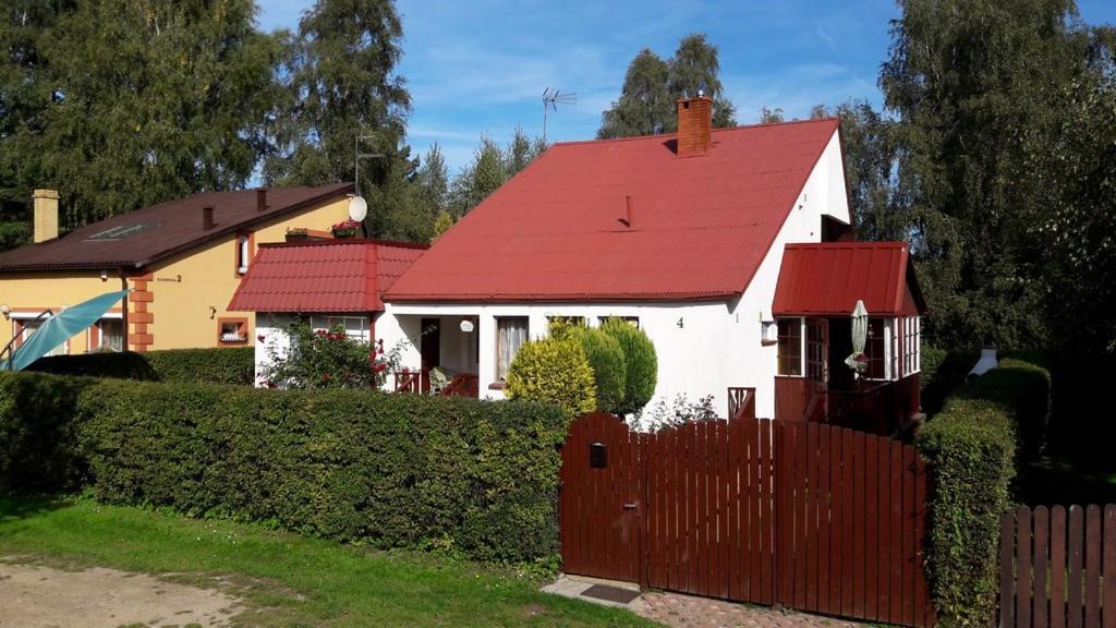 Domek Letniskowy U Basi Vila Rowy  Exterior foto
